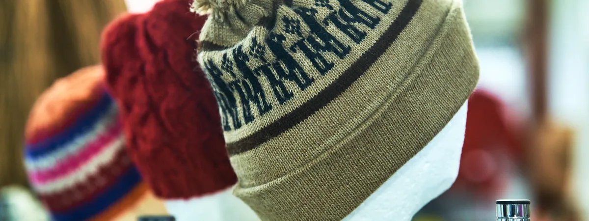 Gorros de lana artesanales, portada de la galería de producto